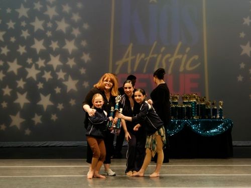 Hartford, CT - 4/3/2009 - Awards