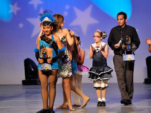 LAS VEGAS TITLE - BLUE ROOM - 7/6/2010 - Awards