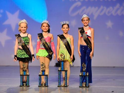 LAS VEGAS TITLE - BLUE ROOM - 7/6/2010 - Awards