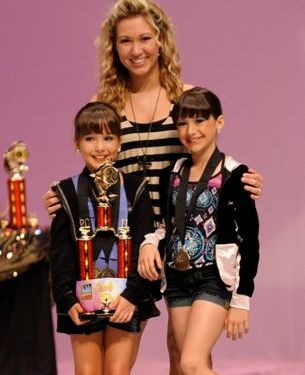 Fresno, CA - 5/6/2011 - Awards