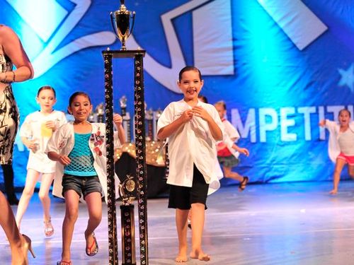 LAS VEGAS, NV NATIONAL FINALS - BLUE ROOM - 7/3/2011 - Awards