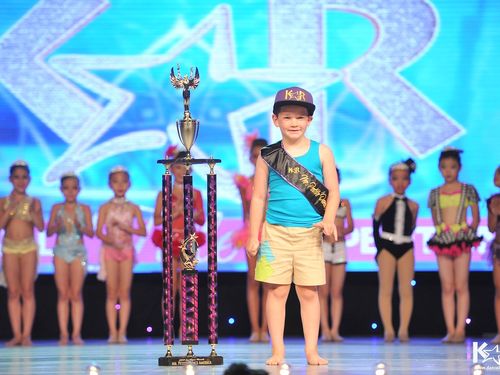 LAS VEGAS, NV - BLUE - TITLE - 7/9/2014 - Awards