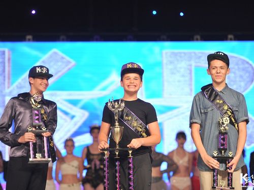 LAS VEGAS, NV - BLUE - TITLE - 7/9/2014 - Awards