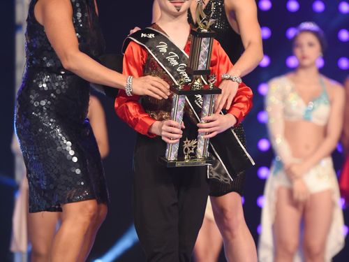 LAS VEGAS, NV - BLUE - TITLE - 7/7/2015 - Awards
