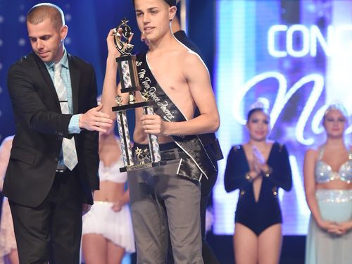 LAS VEGAS, NV - BLUE - TITLE - 7/7/2015 - Awards
