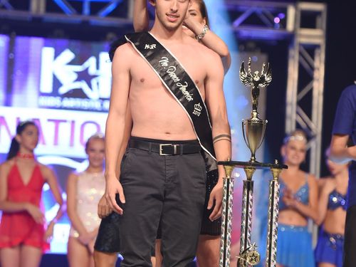 LAS VEGAS, NV - BLUE - TITLE - 7/7/2015 - Awards
