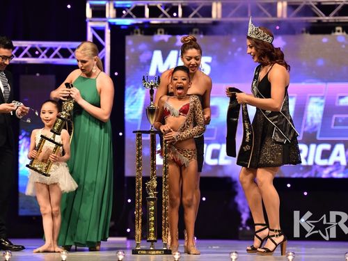 LAS VEGAS NATIONAL TITLE BLUE ROOM - 7/4/2016 - Awards