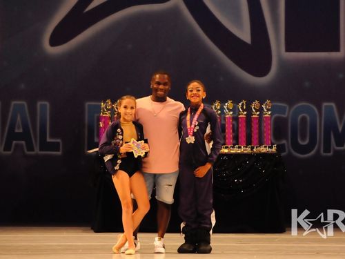 Jacksonville, FL - 5/19/2017 - Awards