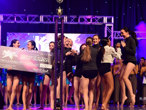 Las Vegas, NV Star Showcase - PURPLE ROOM - 7/5/2019 - Awards