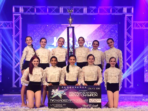 Las Vegas, NV Star Showcase - PURPLE ROOM - 7/5/2019 - Awards