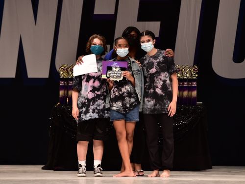 Redondo Beach, CA - 11/12/2021 - Awards