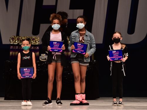 Redondo Beach, CA - 11/12/2021 - Awards