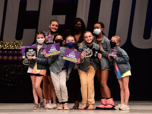 Redondo Beach, CA - 11/12/2021 - Awards