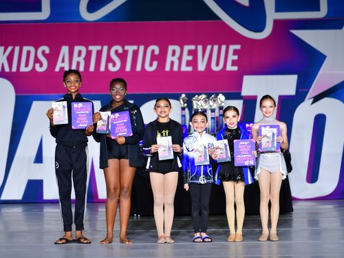 West Palm Beach, FL - 4/7/2022 - Awards