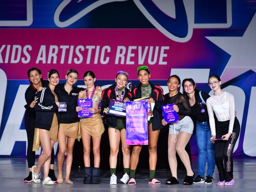 West Palm Beach, FL - 4/7/2022 - Awards