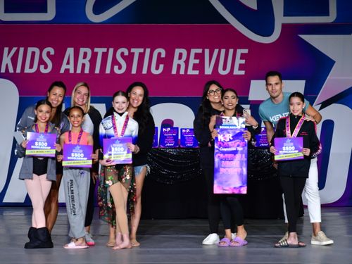 West Palm Beach, FL - 4/7/2022 - Awards