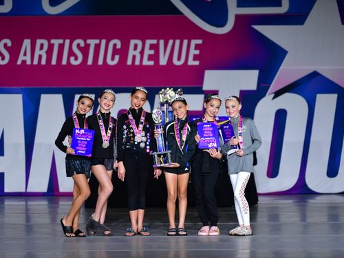 West Palm Beach, FL - 4/7/2022 - Awards