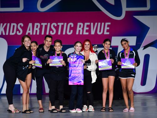 West Palm Beach, FL - 4/7/2022 - Awards