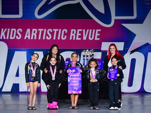 West Palm Beach, FL - 4/7/2022 - Awards