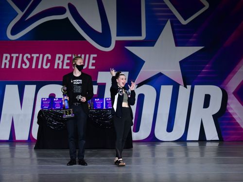 West Palm Beach, FL - 4/7/2022 - Awards
