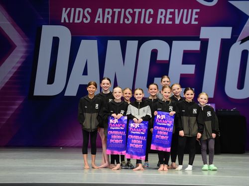 Minneapolis, MN - 4/20/2022 - Awards