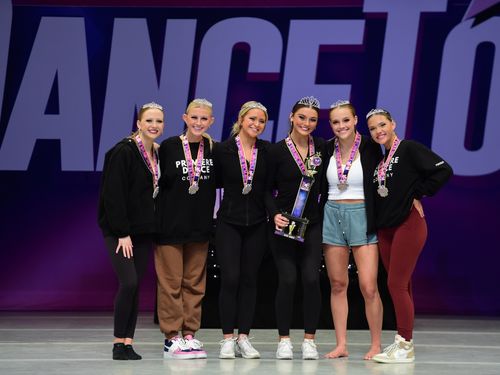 Minneapolis, MN - 4/20/2022 - Awards