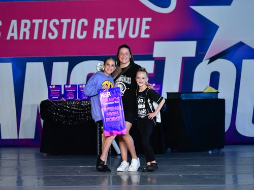 Cleveland, OH - 5/6/2022 - Awards