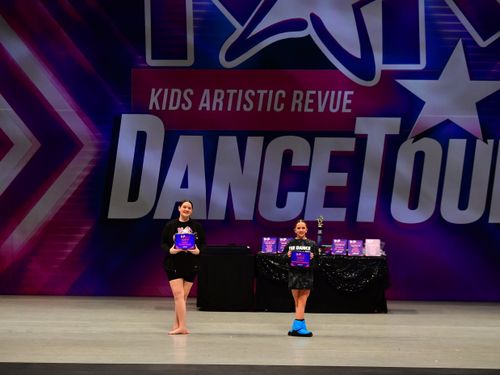 Minneapolis, MN - 5/18/2022 - Awards
