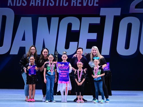 San Gabriel, CA - 5/13/2022 - Awards