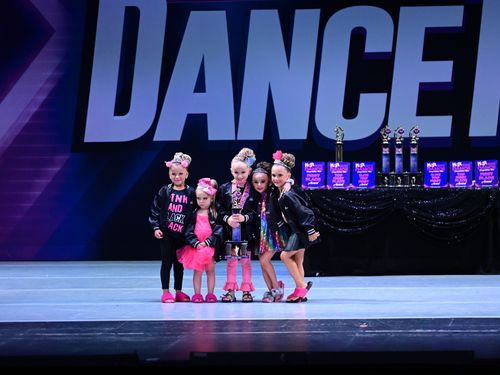 San Gabriel, CA - 5/13/2022 - Awards