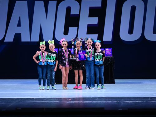 San Gabriel, CA - 5/13/2022 - Awards