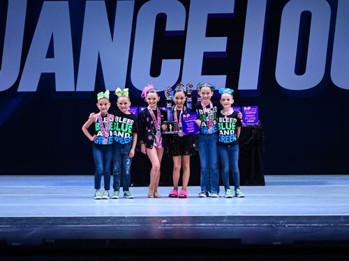 San Gabriel, CA - 5/13/2022 - Awards