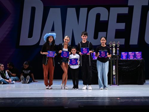San Gabriel, CA - 5/13/2022 - Awards