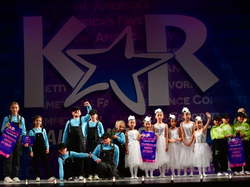 Long Beach, CA - 11/11/2022 - Awards