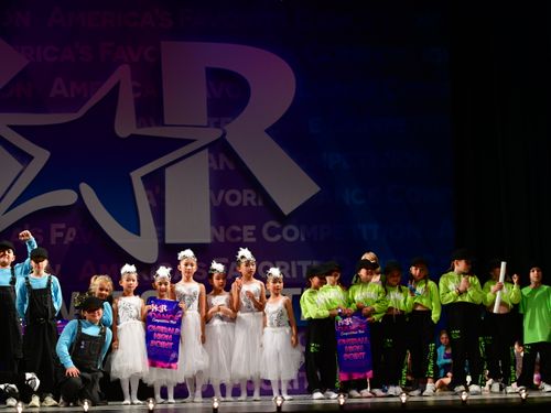 Long Beach, CA - 11/11/2022 - Awards