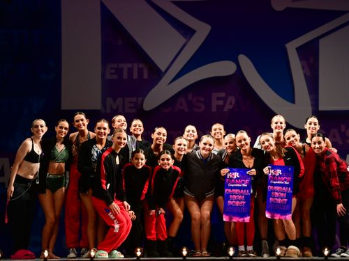 Long Beach, CA - 11/11/2022 - Awards