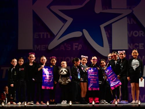 Long Beach, CA - 11/11/2022 - Awards