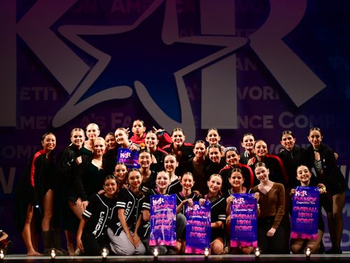 Long Beach, CA - 11/11/2022 - Awards
