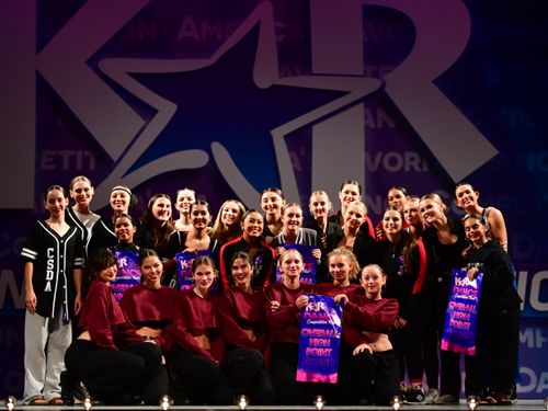 Long Beach, CA - 11/11/2022 - Awards