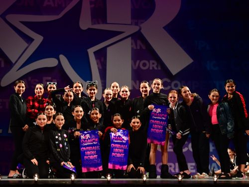 Long Beach, CA - 11/11/2022 - Awards