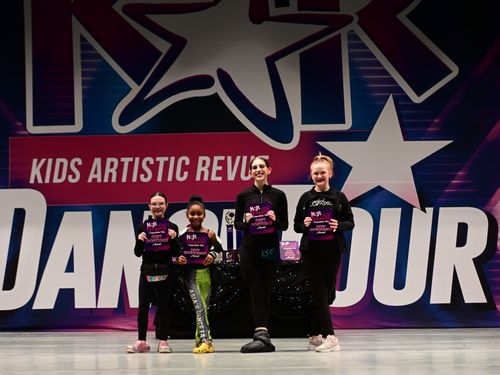 Chicago, IL - 2/24/2023 - Awards