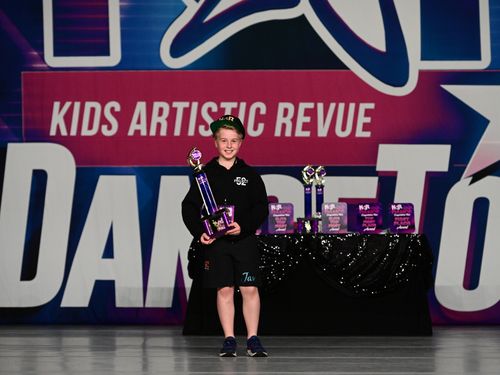 Minneapolis, MN - 4/14/2023 - Awards