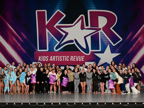 Minneapolis, MN - 4/14/2023 - Awards