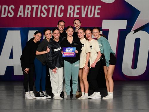 Minneapolis, MN - 4/14/2023 - Awards