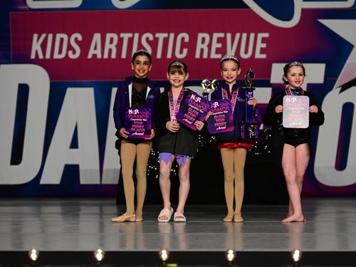 Minneapolis, MN - 4/14/2023 - Awards