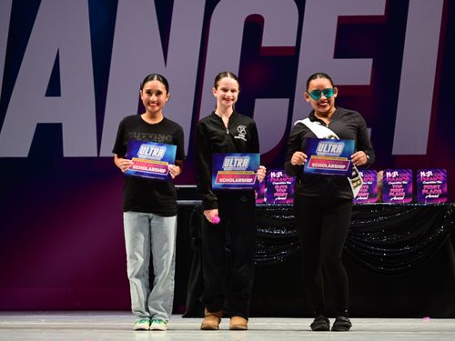 San Gabriel, CA - 5/5/2023 - Awards
