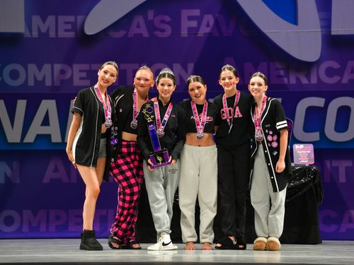 Redondo Beach, CA - 5/19/2023 - Awards