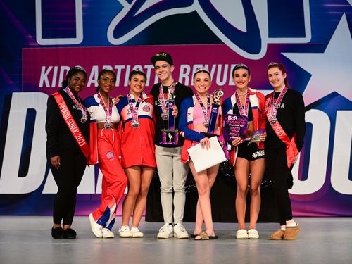 Long Island, NY - 5/12/2023 - Awards