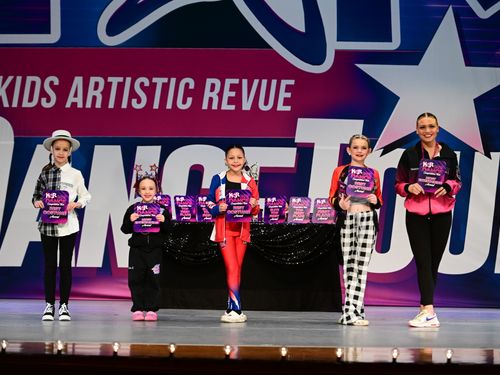 Long Island, NY - 5/12/2023 - Awards