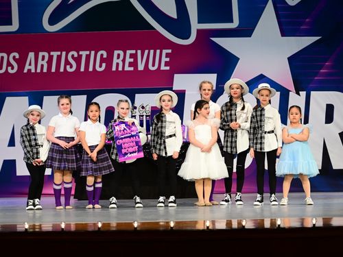 Long Island, NY - 5/12/2023 - Awards